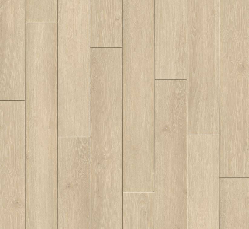 Oak Studioline Sanded - Classic 1050 4V AC4/Class 32 (Light Commercial)