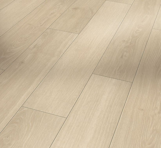 Oak Studioline Sanded - Classic 1050 4V AC4/Class 32 (Light Commercial)