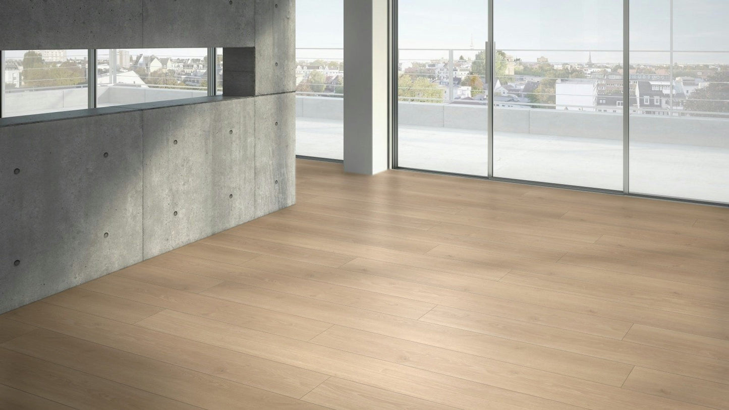 Oak Studioline Natural - Basic 600 4V 8mm AC4/Class 32 Chateau Plank XXL