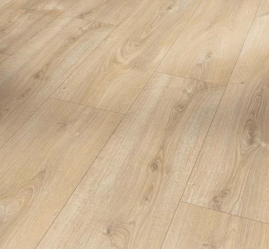 Oak Nova Light Limed - Basic 600 4V 8mm AC4/Class 32 Wide Plank